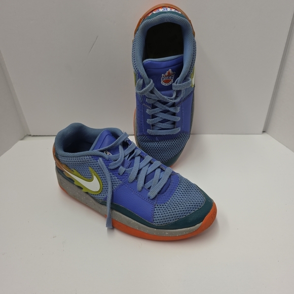 Nike Light Blue Athletic Shoe - Visible Swoosh - Picture 6 of 6